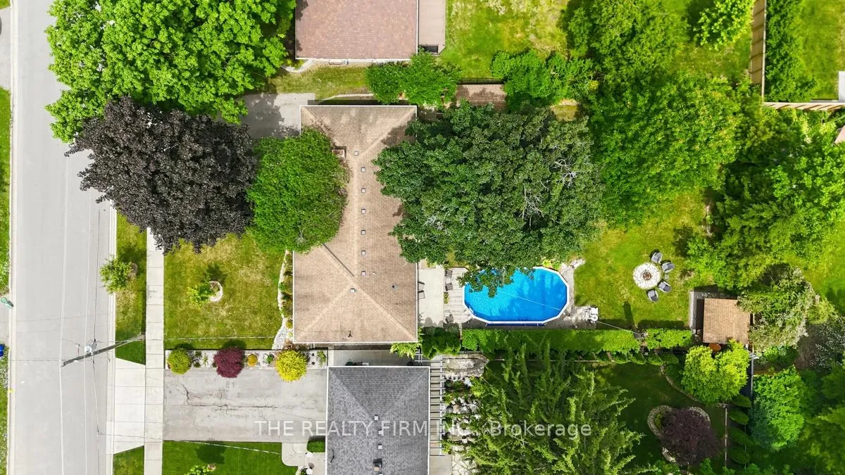 Photo 45 of 473 Pinetree Drive, London, North P — HOMEH