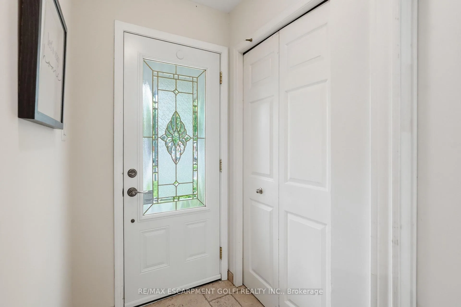Photo 6 of Unit 7, 375 Book Road, Grimsby, Grimsby Beach — HOMEH