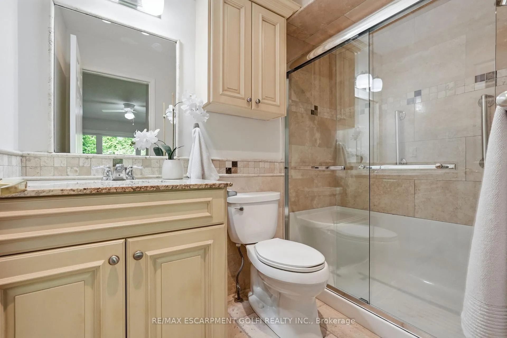 Photo 18 of Unit 7, 375 Book Road, Grimsby, Grimsby Beach — HOMEH