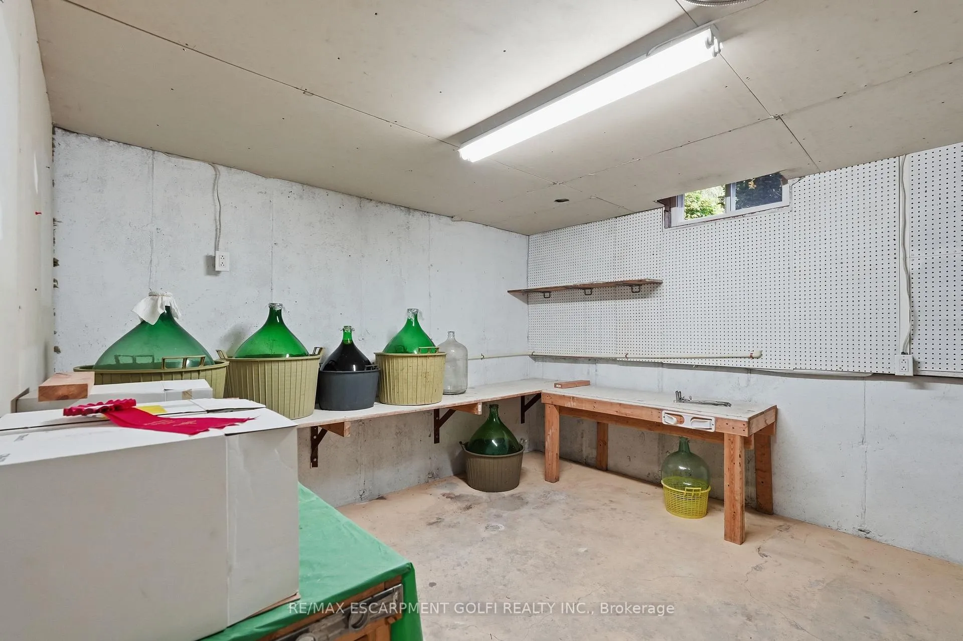 Photo 28 of Unit 7, 375 Book Road, Grimsby, Grimsby Beach — HOMEH