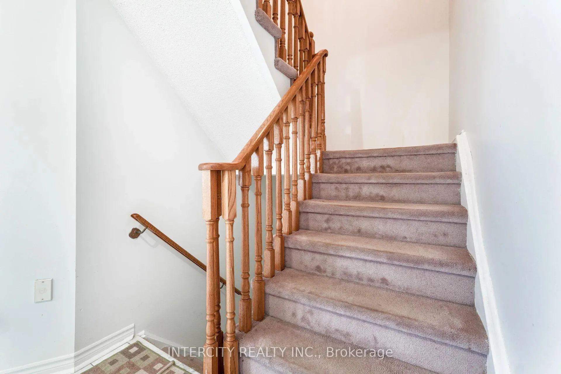 Photo 19 of 159 Pressed Brick Drive, Brampton, Brampton North — HOMEH