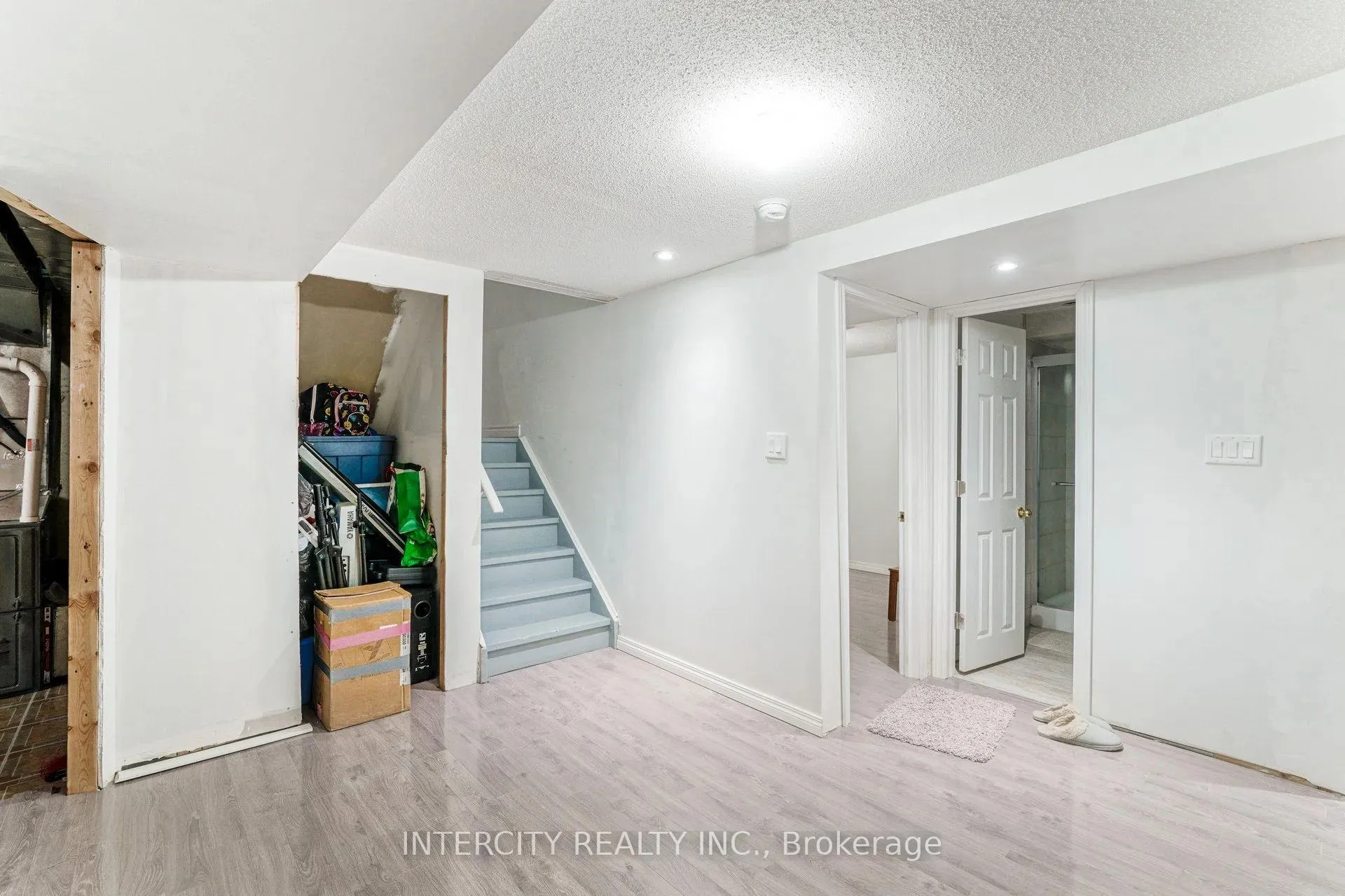 Photo 26 of 159 Pressed Brick Drive, Brampton, Brampton North — HOMEH
