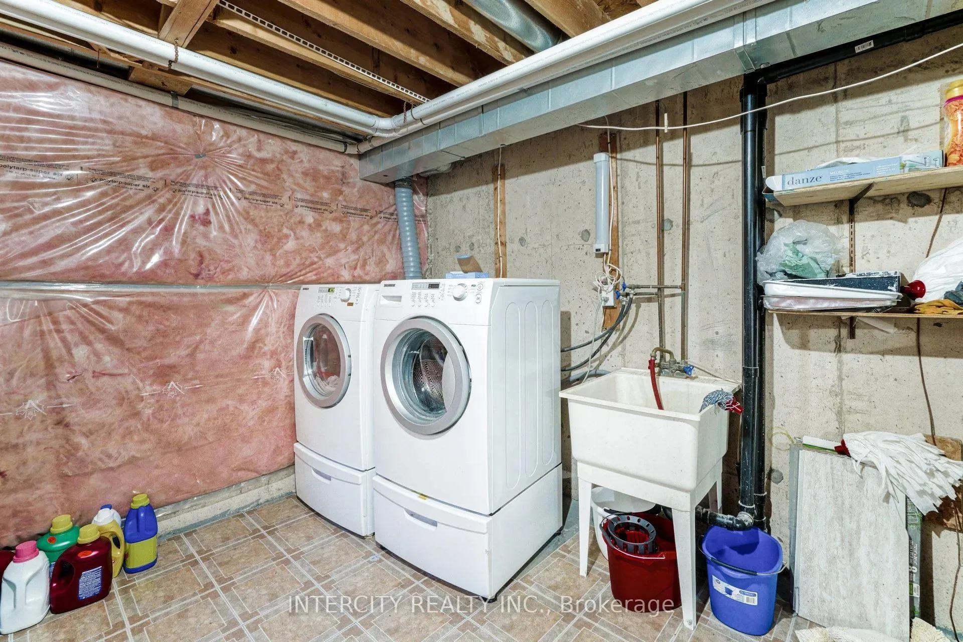 Photo 30 of 159 Pressed Brick Drive, Brampton, Brampton North — HOMEH