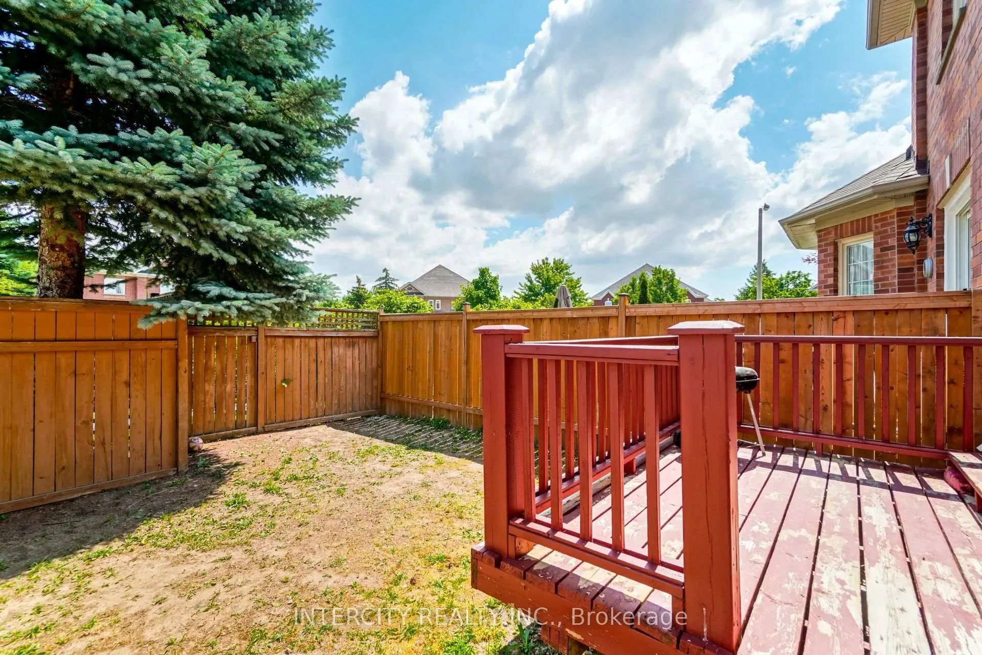Photo 31 of 159 Pressed Brick Drive, Brampton, Brampton North — HOMEH