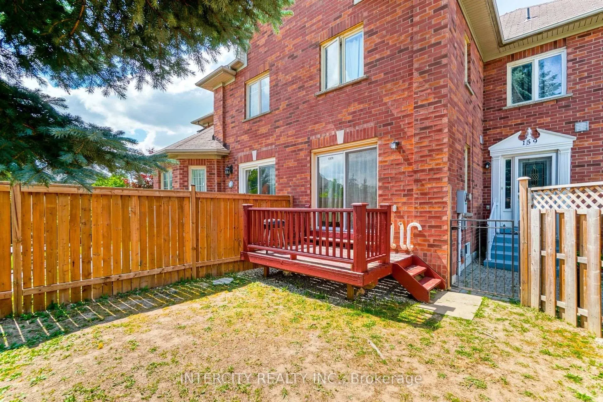 Photo 34 of 159 Pressed Brick Drive, Brampton, Brampton North — HOMEH