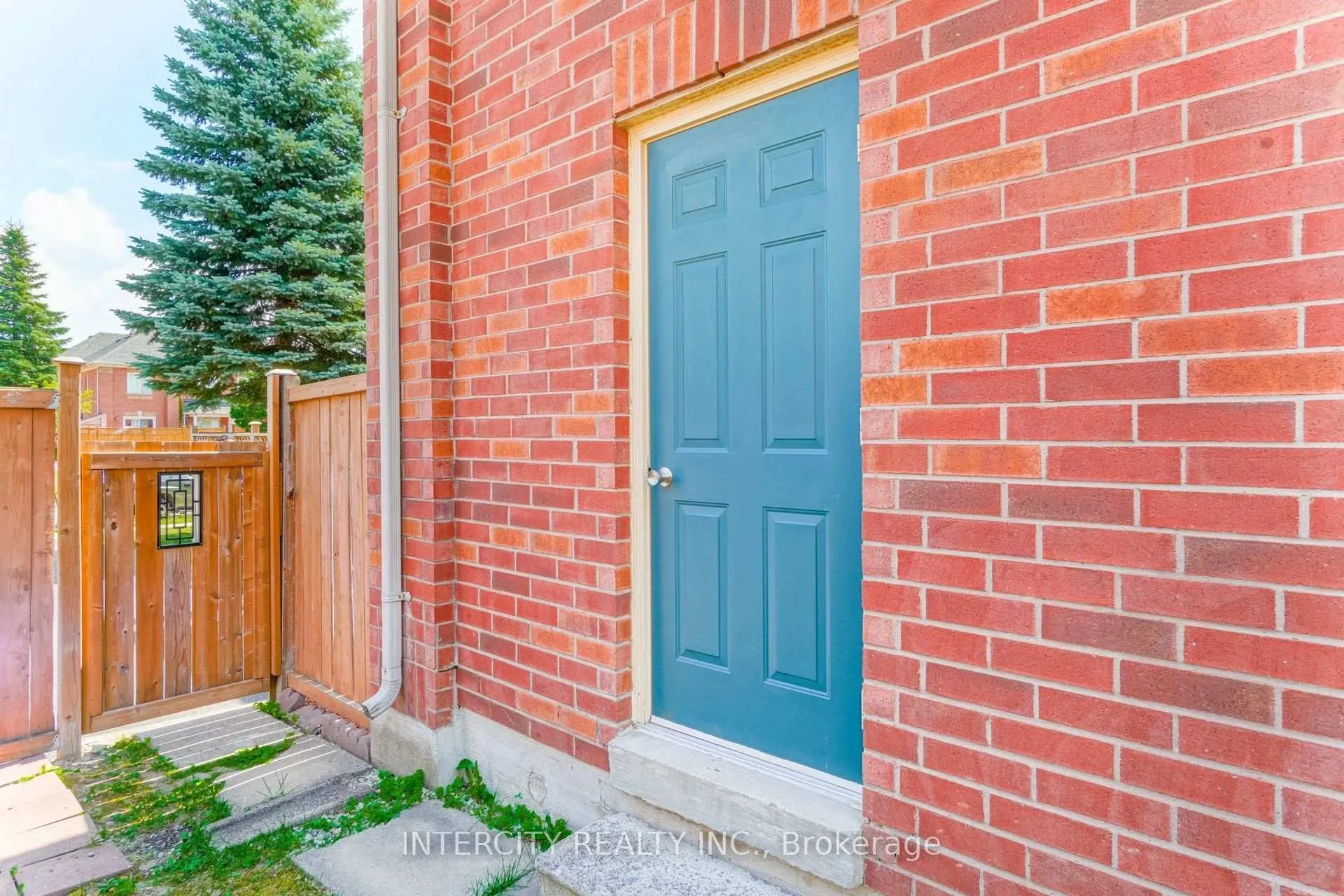 Photo 36 of 159 Pressed Brick Drive, Brampton, Brampton North — HOMEH