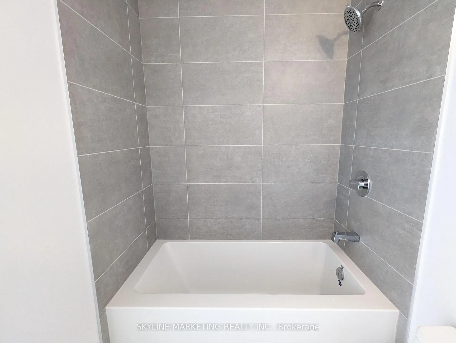 Photo 6 of Unit 730, 2450 Old Bronte Road, Oakville, Westmount — HOMEH