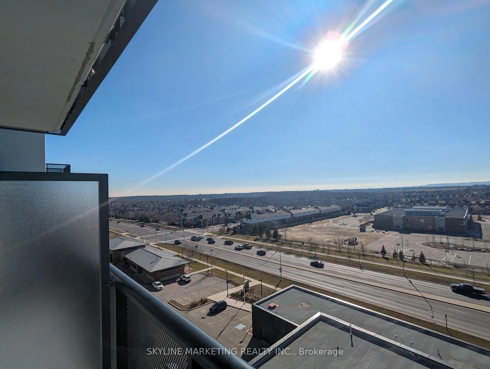 Photo 11 of Unit 730, 2450 Old Bronte Road, Oakville, Westmount — HOMEH
