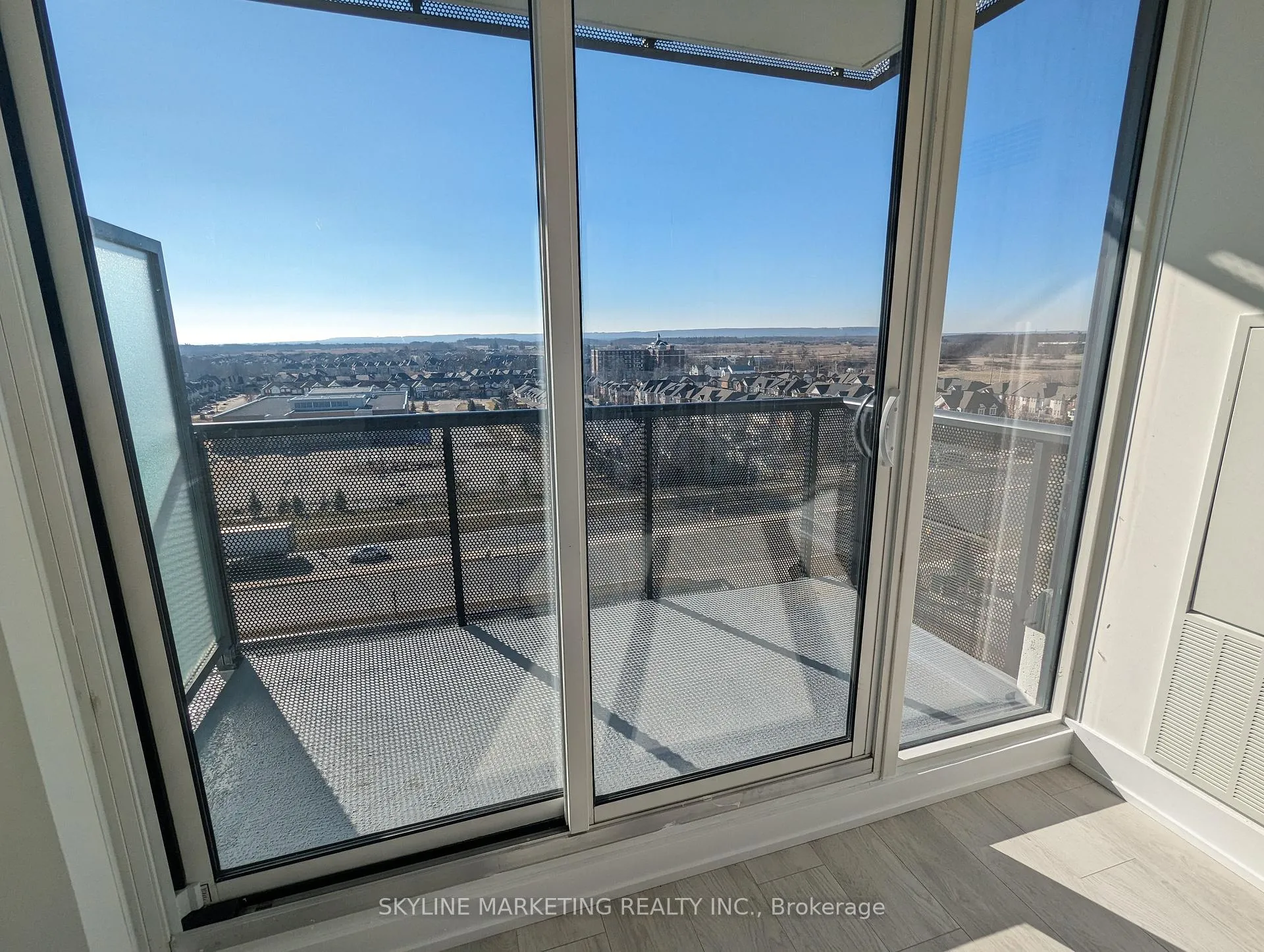 Photo 13 of Unit 730, 2450 Old Bronte Road, Oakville, Westmount — HOMEH