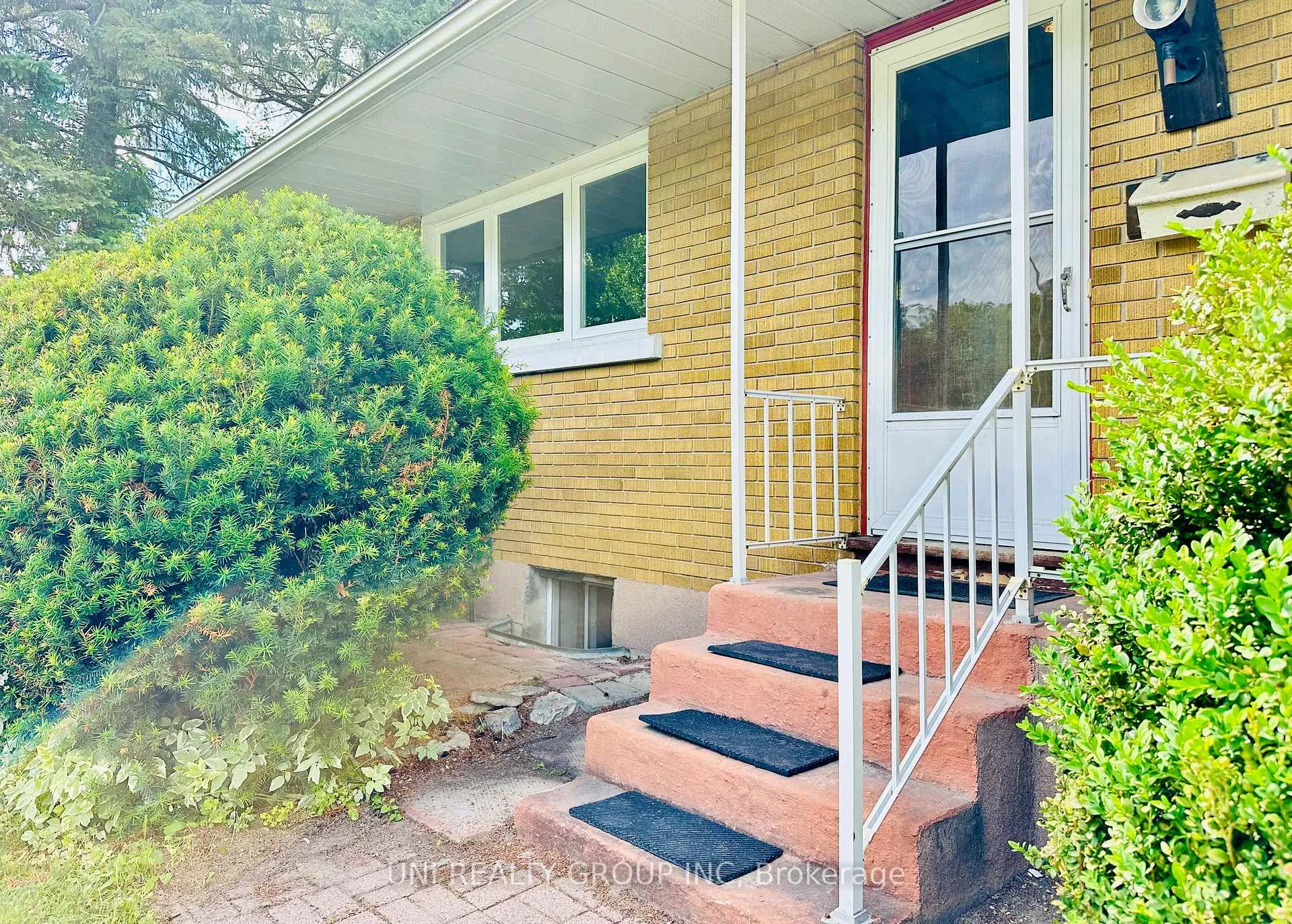 Photo 8 of 77 Meadowlands Drive, Ottawa, Meadowlands/St. Claire Gardens — HOMEH
