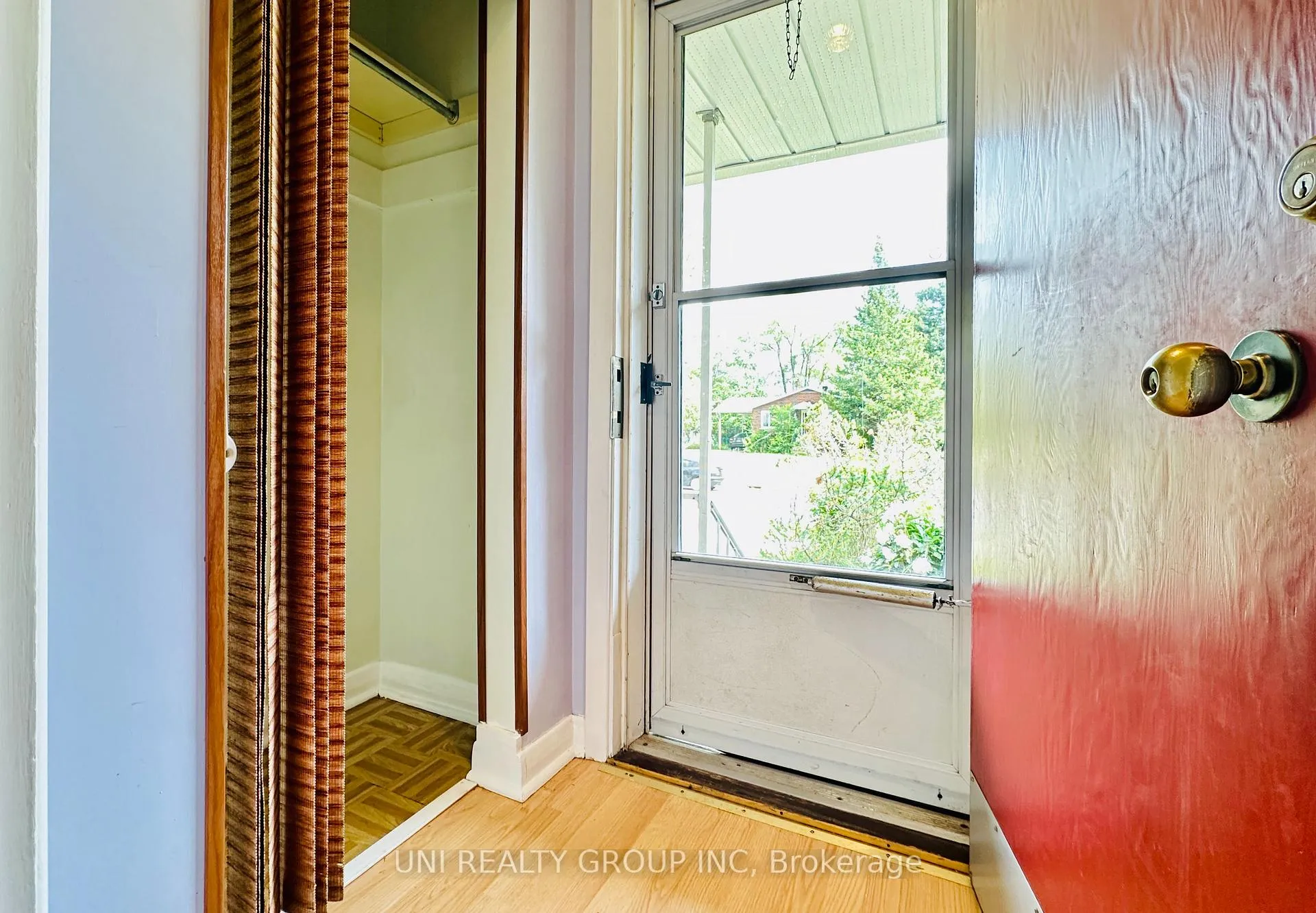 Photo 10 of 77 Meadowlands Drive, Ottawa, Meadowlands/St. Claire Gardens — HOMEH