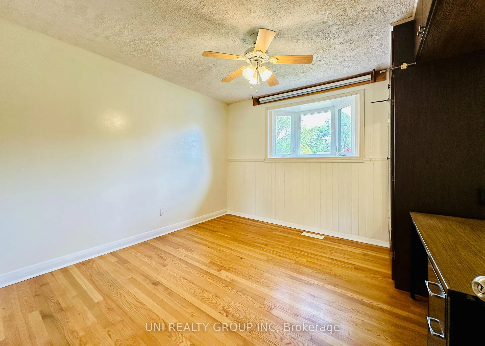 Photo 27 of 77 Meadowlands Drive, Ottawa, Meadowlands/St. Claire Gardens — HOMEH