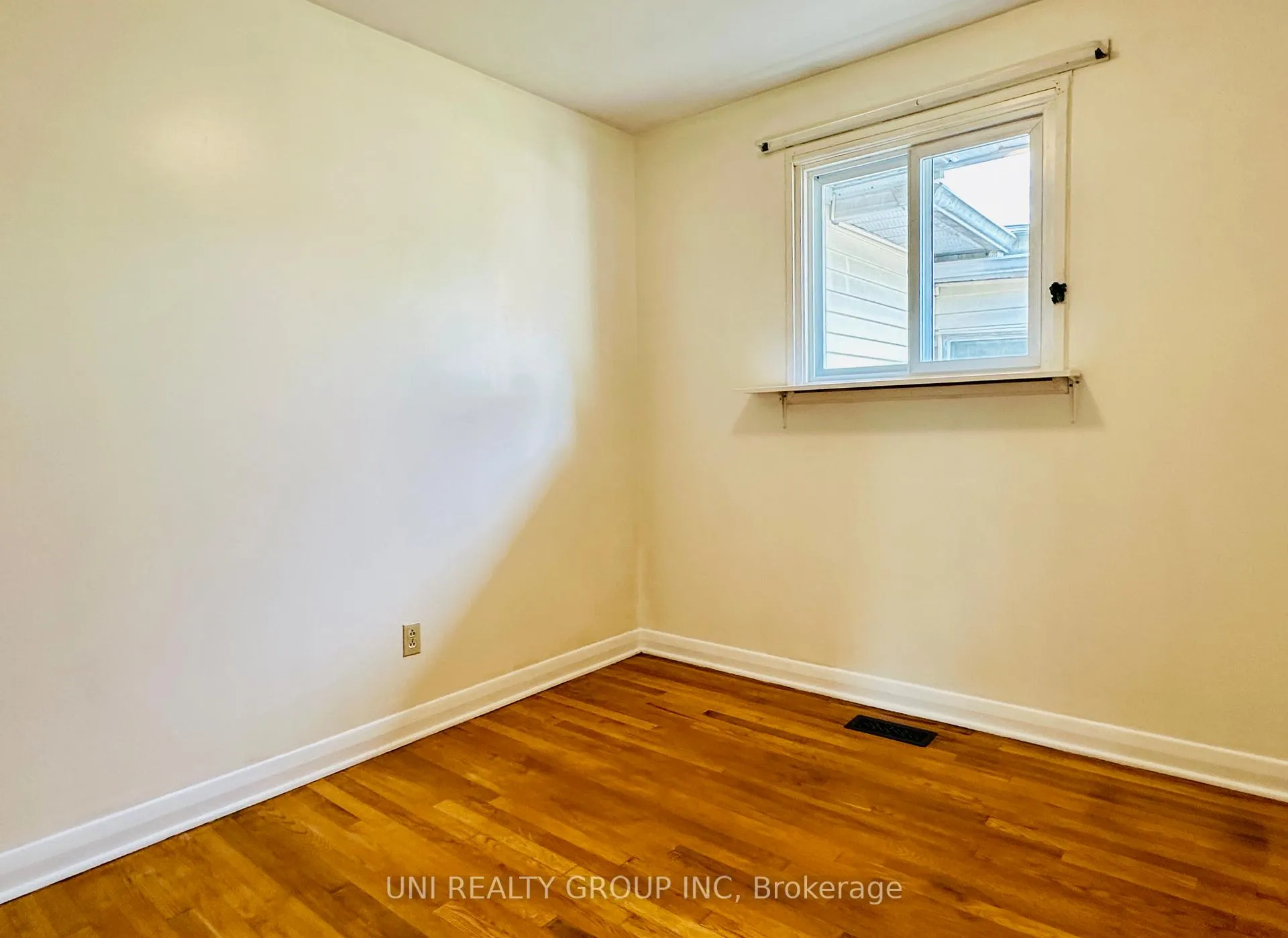Photo 34 of 77 Meadowlands Drive, Ottawa, Meadowlands/St. Claire Gardens — HOMEH