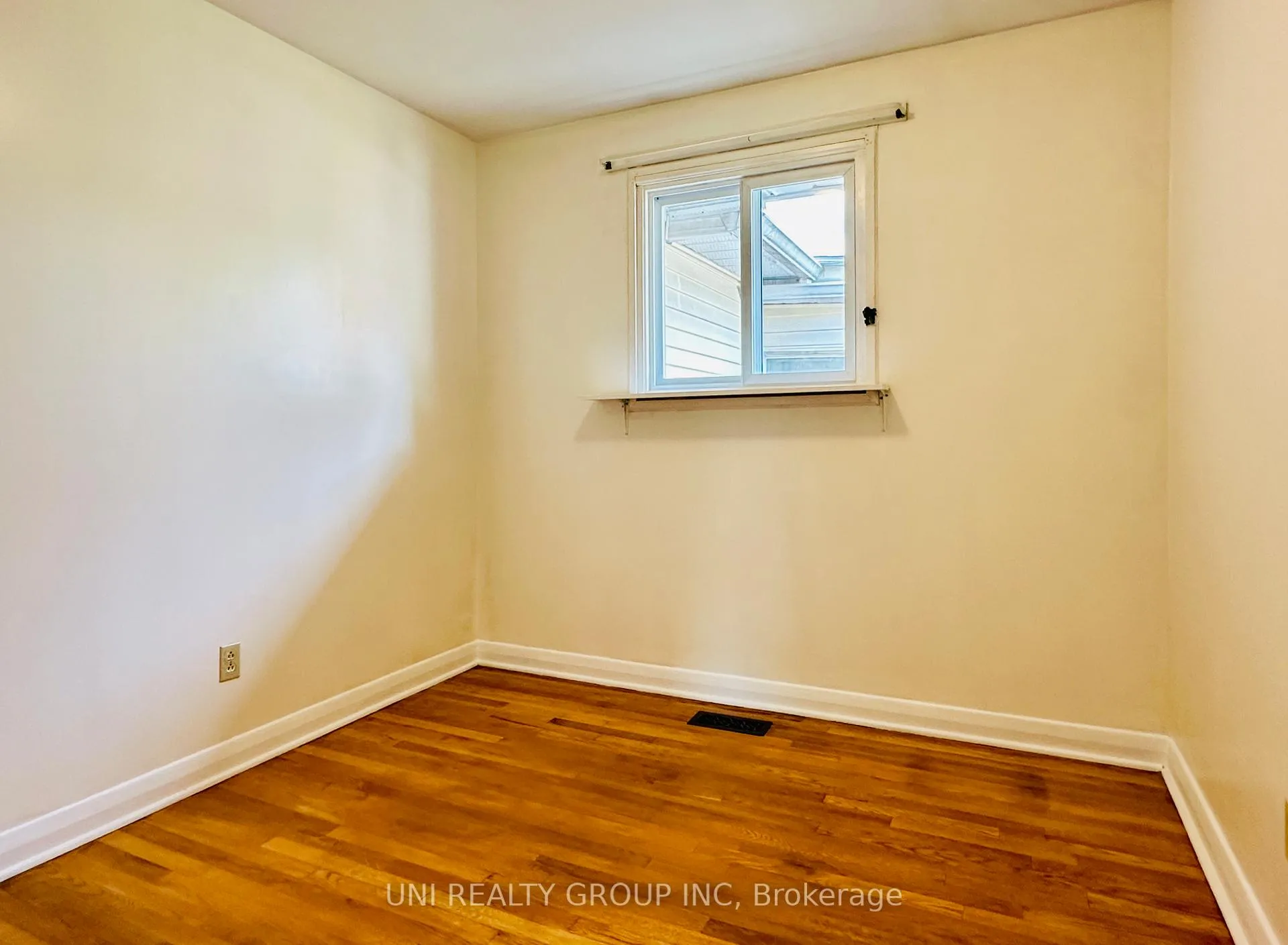 Photo 35 of 77 Meadowlands Drive, Ottawa, Meadowlands/St. Claire Gardens — HOMEH