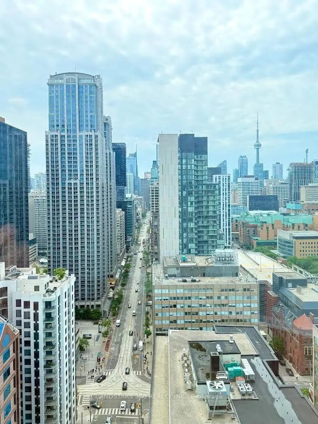 Photo 2 of Unit 2509, 832 Bay Street, Toronto, Bay Street Corridor — HOMEH