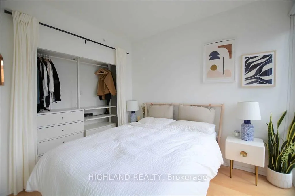 Photo 11 of Unit 3108, 70 Temperance Street, Toronto, Bay Street Corridor — HOMEH