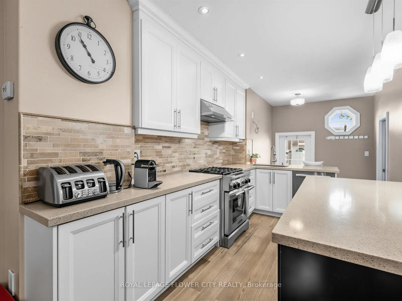Photo 12 of 52 Gillespie Avenue, Toronto, Weston-Pellam Park — HOMEH
