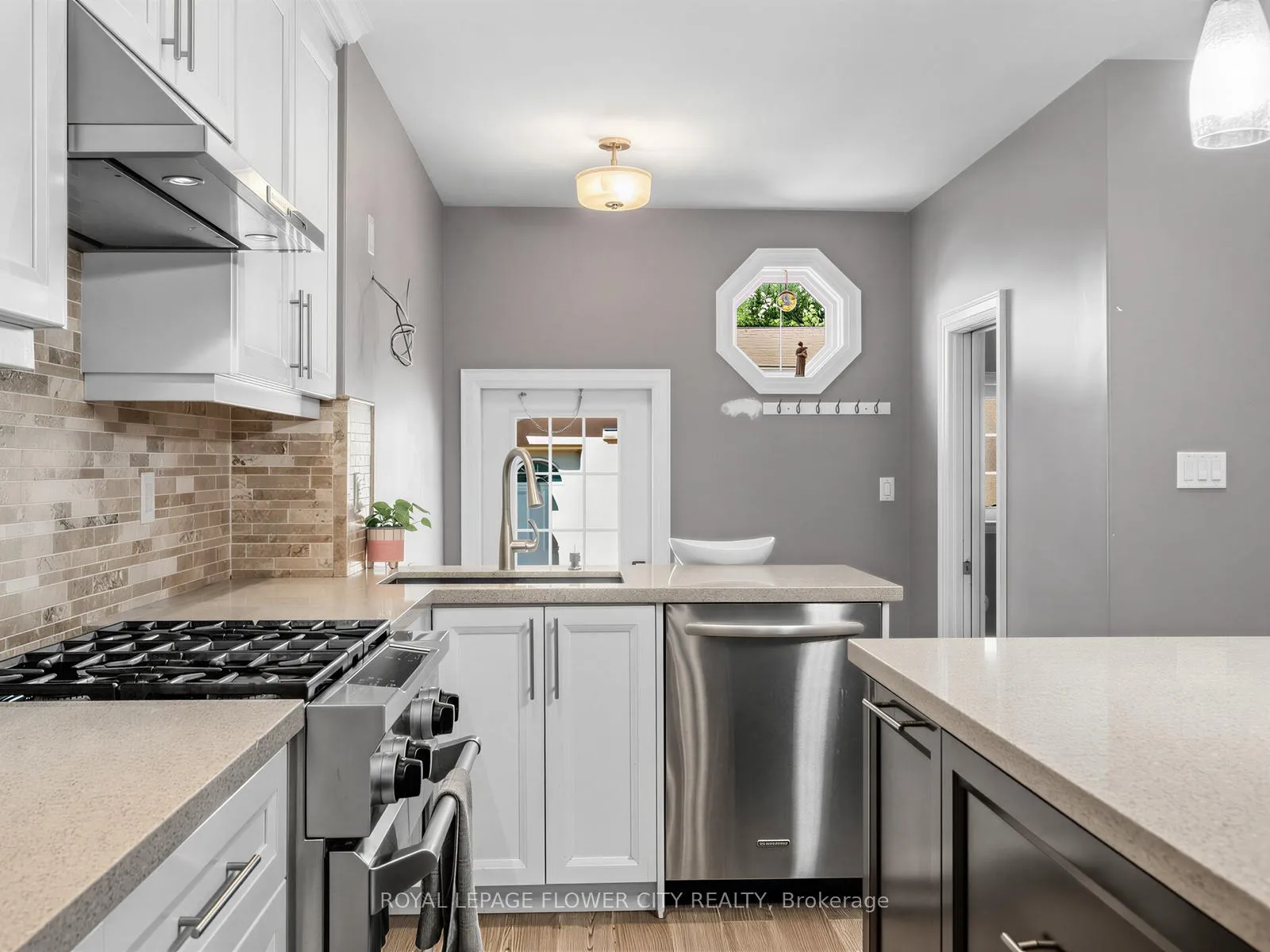 Photo 14 of 52 Gillespie Avenue, Toronto, Weston-Pellam Park — HOMEH