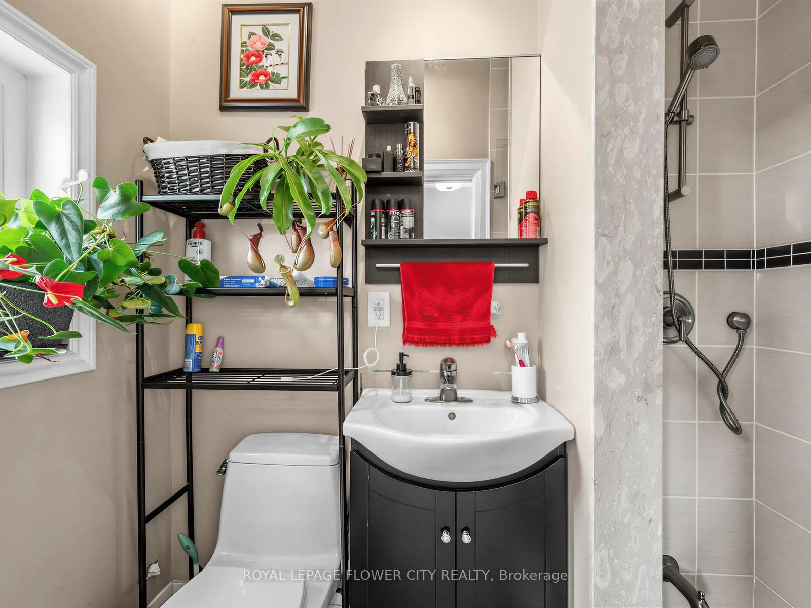 Photo 17 of 52 Gillespie Avenue, Toronto, Weston-Pellam Park — HOMEH