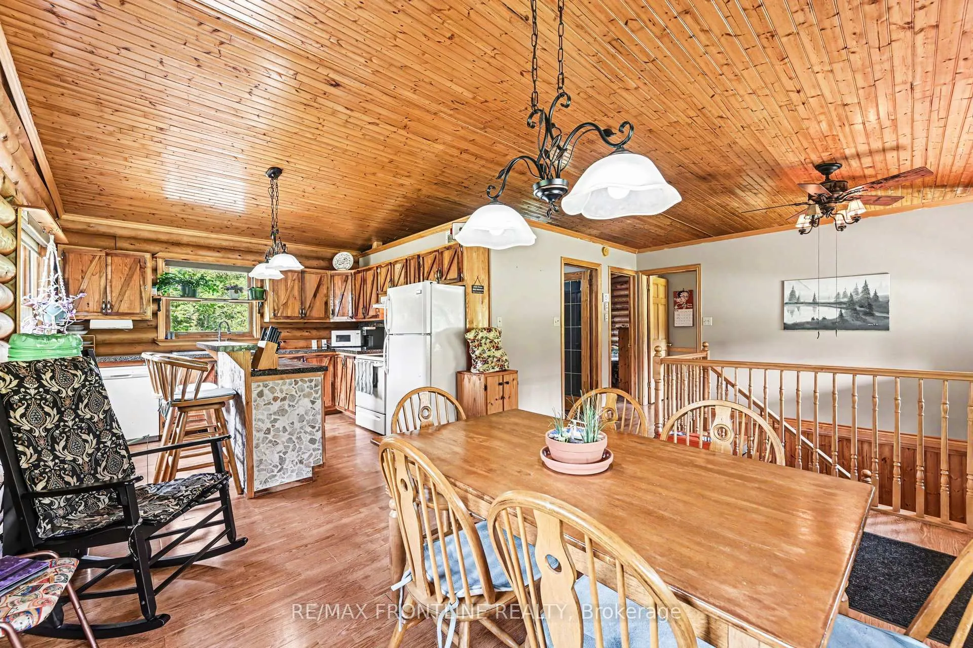 Photo 6 of 954 Sheridan Rapids Road, Lanark Highlands, Lanark Highlands (Dalhousie) Twp — HOMEH