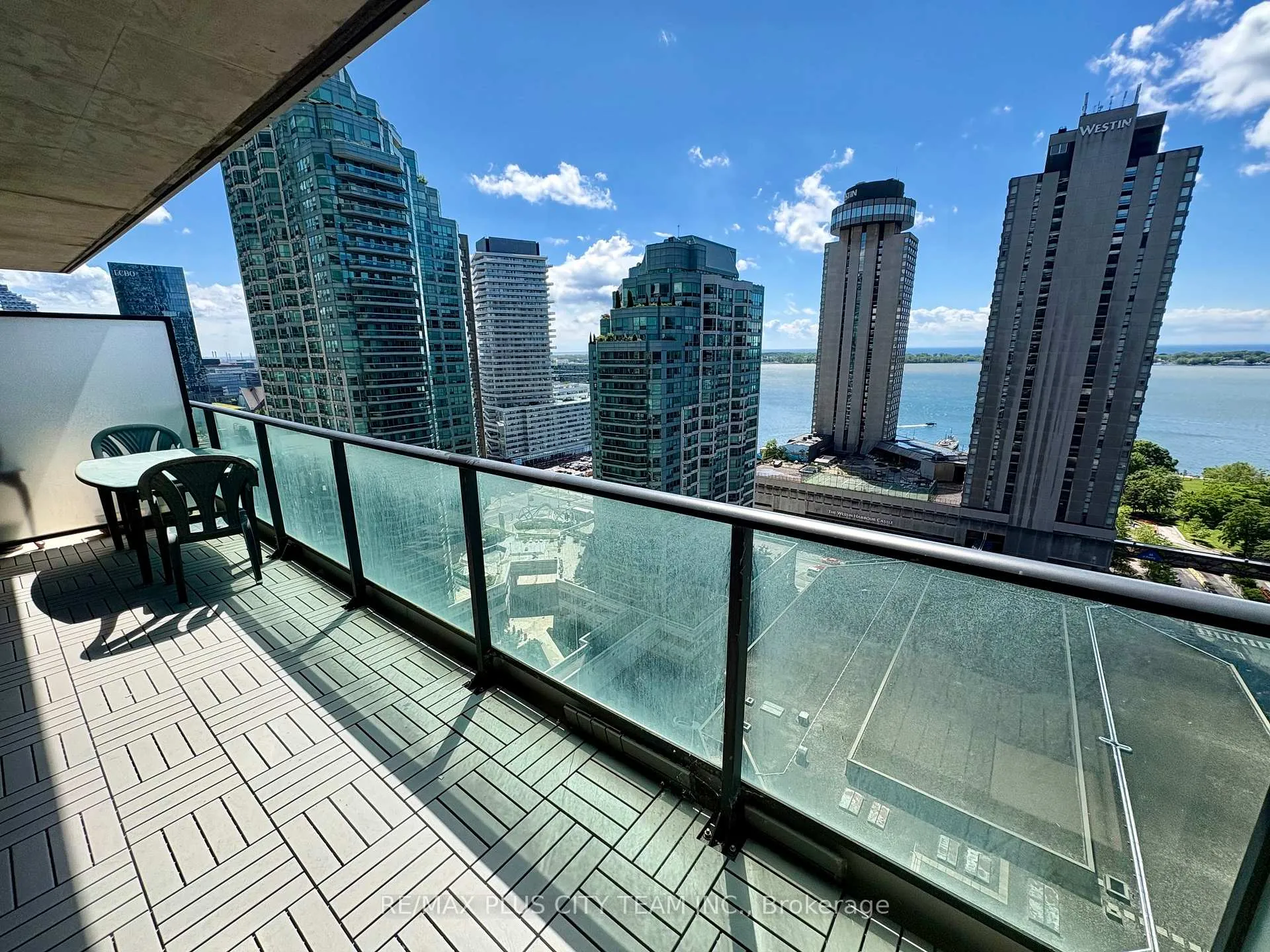Photo 10 of Unit 2109, 33 Bay Street, Toronto, Waterfront Communities — HOMEH