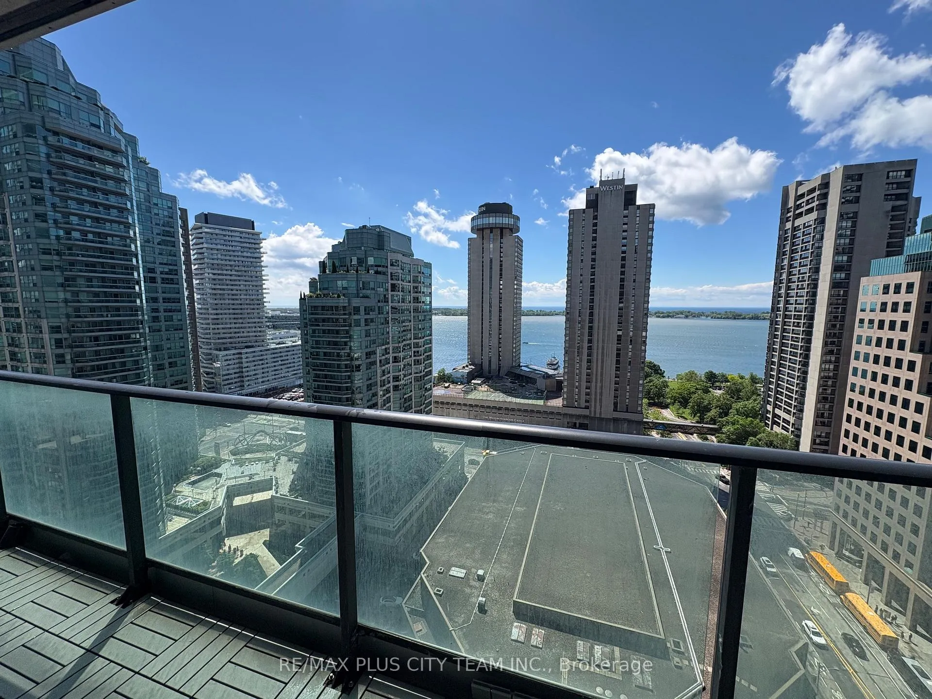 Photo 13 of Unit 2109, 33 Bay Street, Toronto, Waterfront Communities — HOMEH
