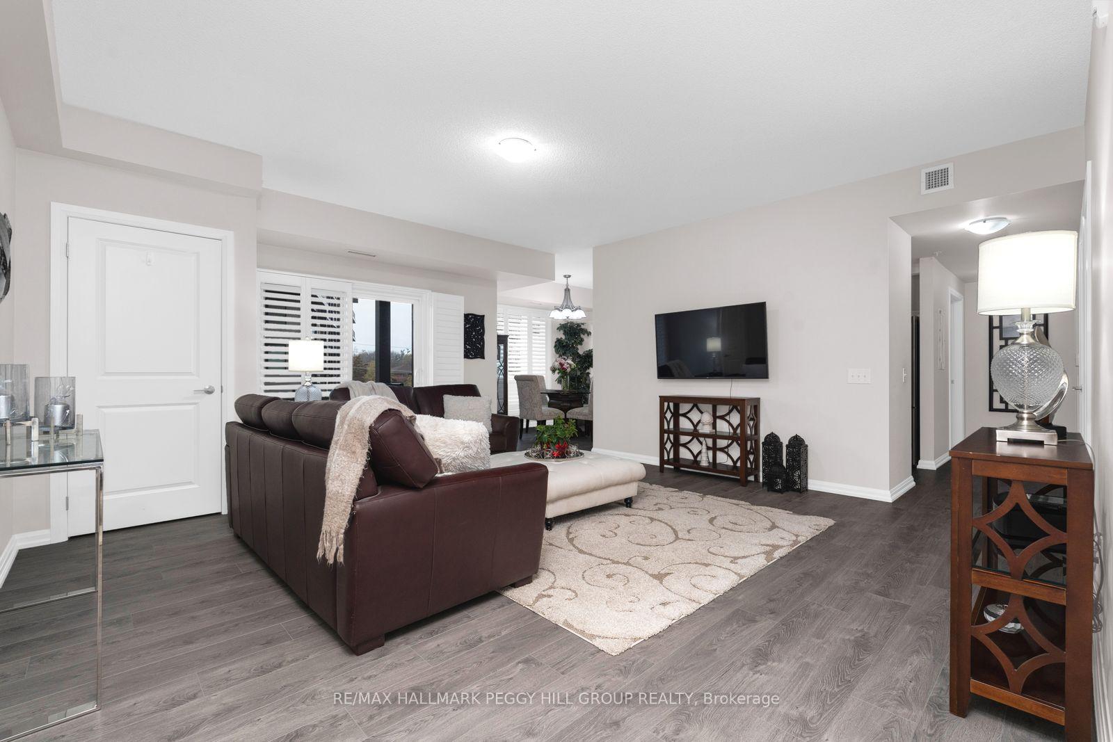 Photo 2 of Unit 201, 302 Essa Road, Barrie, 400 West — HOMEH