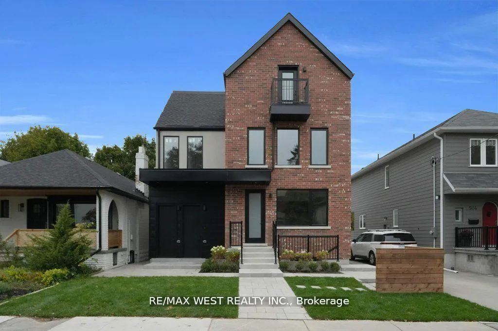 Photo 2 of Unit C, 502 Atlas Avenue, Toronto, Oakwood Village — HOMEH