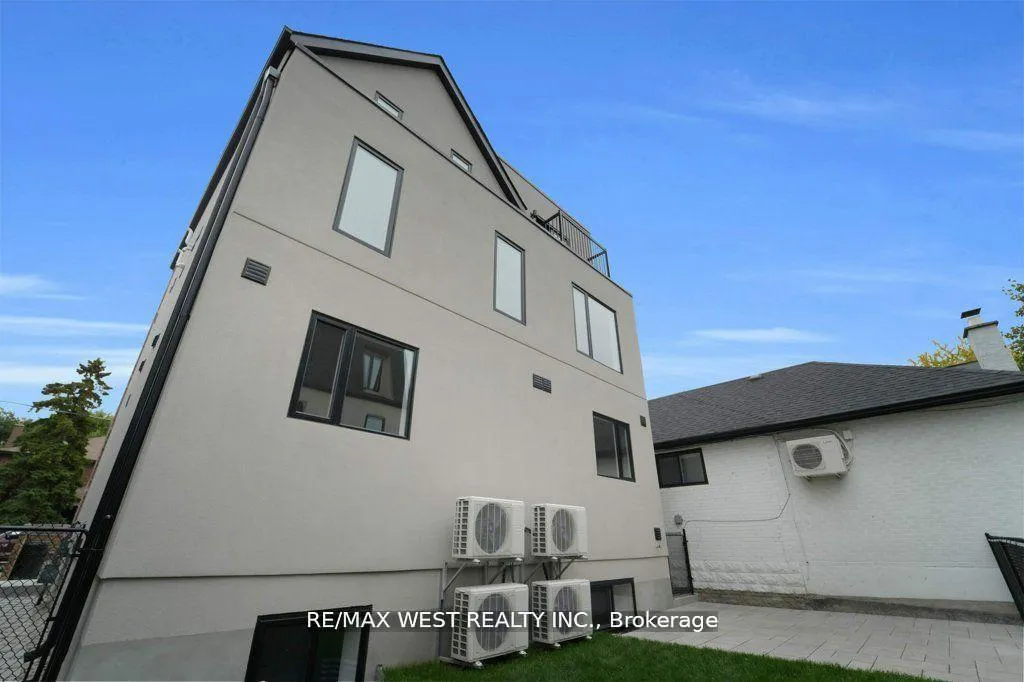 Photo 22 of Unit C, 502 Atlas Avenue, Toronto, Oakwood Village — HOMEH