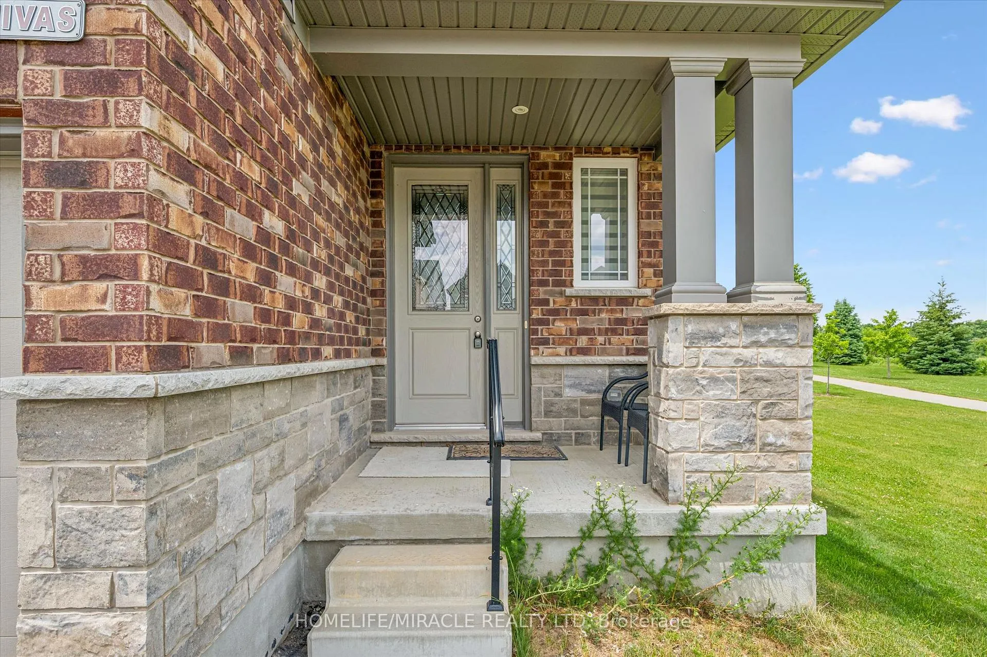 Photo 3 of 153 Rivertrail Avenue, Kitchener, Idlewood/Lackner Woods — HOMEH