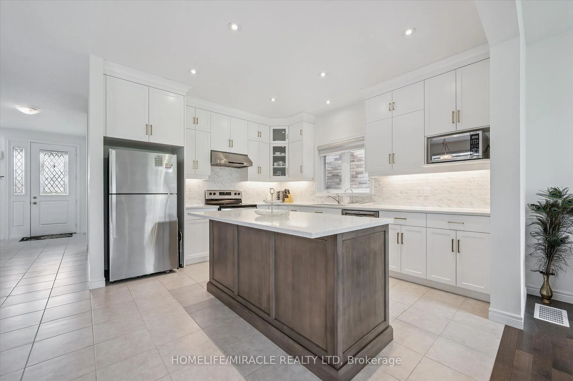 Photo 7 of 153 Rivertrail Avenue, Kitchener, Idlewood/Lackner Woods — HOMEH