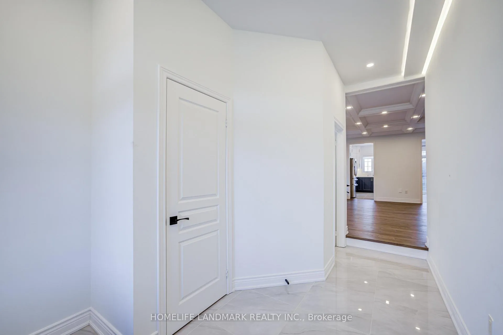Photo 4 of 24 Haskett Drive, Markham, Cedar Grove — HOMEH