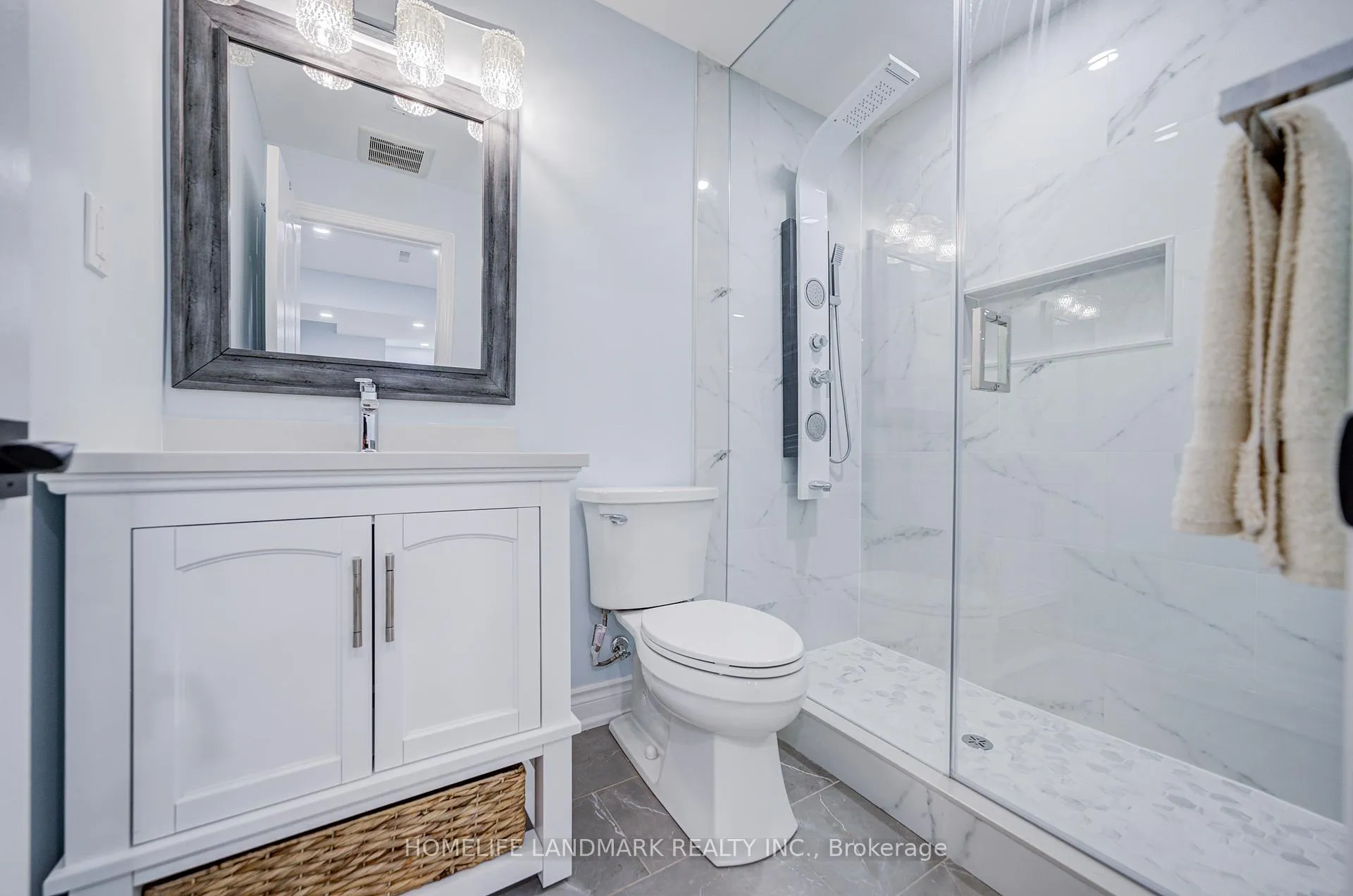 Photo 38 of 24 Haskett Drive, Markham, Cedar Grove — HOMEH