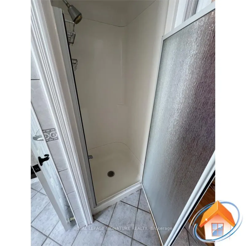 Photo 3 of Unit A-1, 72 Whitehorn Crescent, North York, Don Valley Village — HOMEH