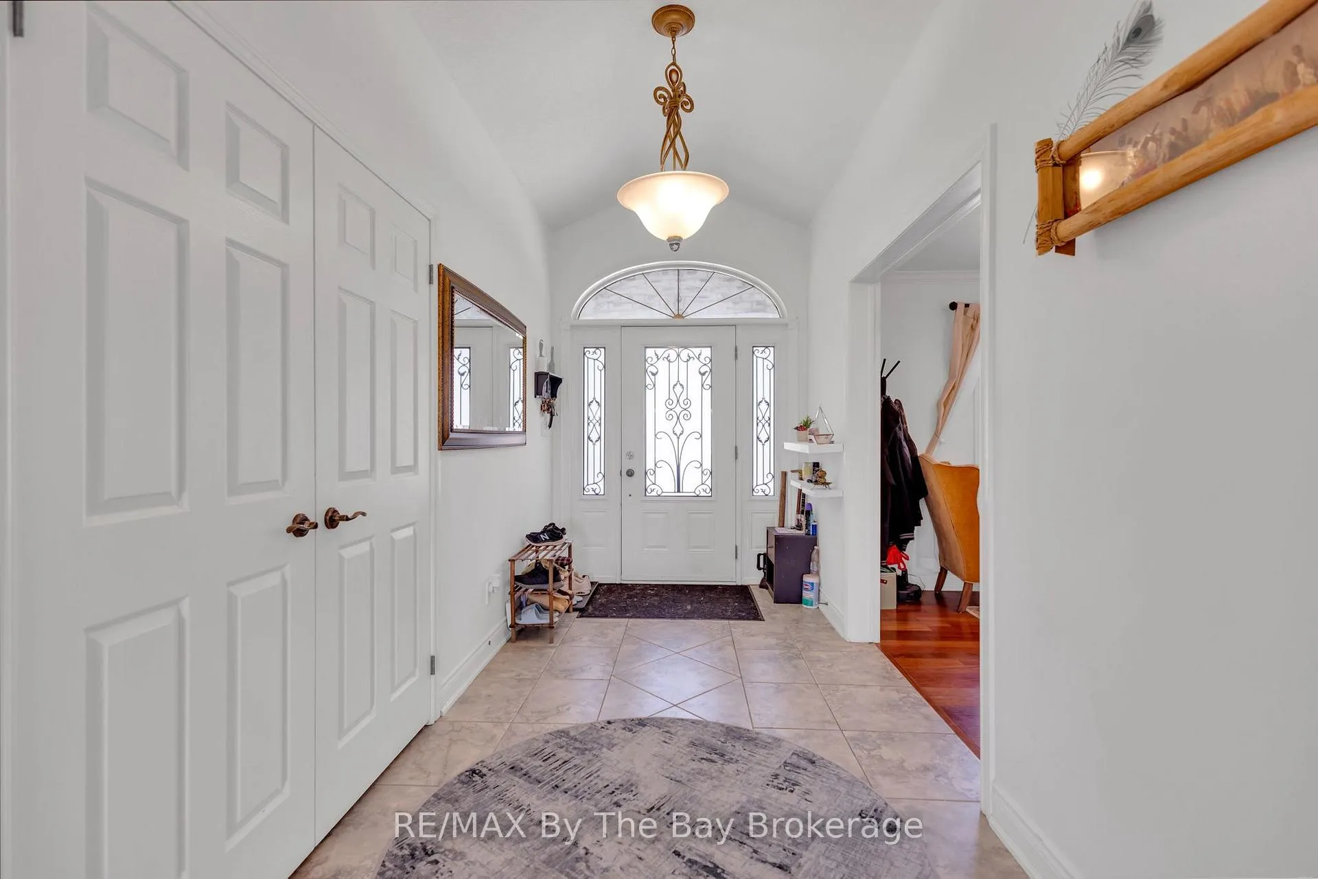 Photo 4 of 2569 Lockhart Road, Innisfil, Rural Innisfil — HOMEH