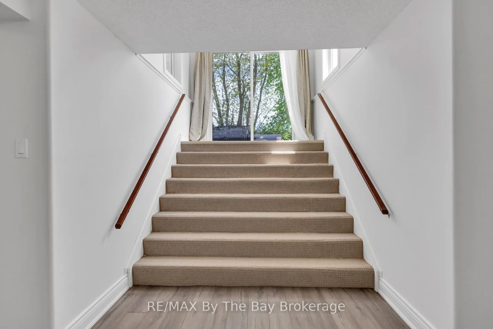 Photo 31 of 2569 Lockhart Road, Innisfil, Rural Innisfil — HOMEH