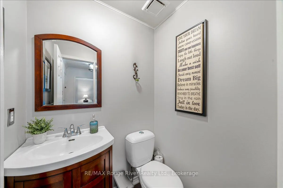 Photo 24 of 5 Gurr Crescent, Ajax, Central West — HOMEH