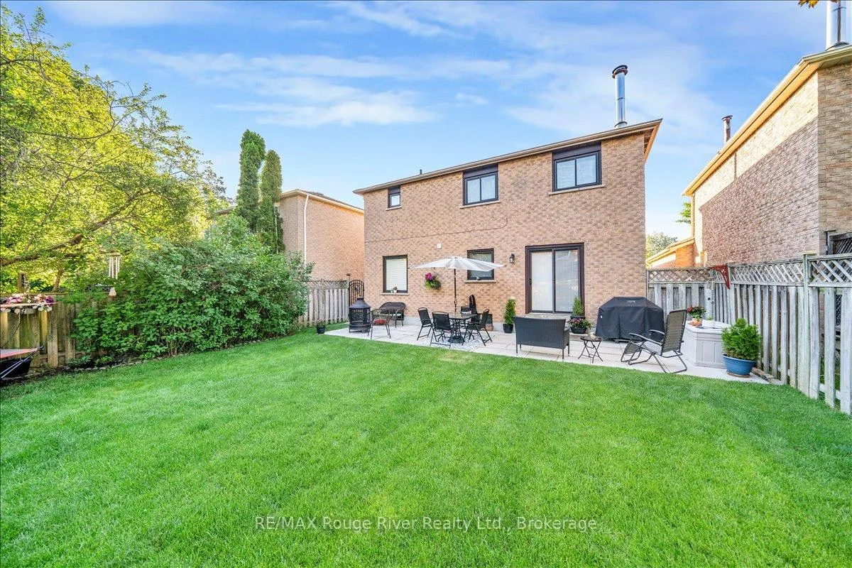 Photo 43 of 5 Gurr Crescent, Ajax, Central West — HOMEH