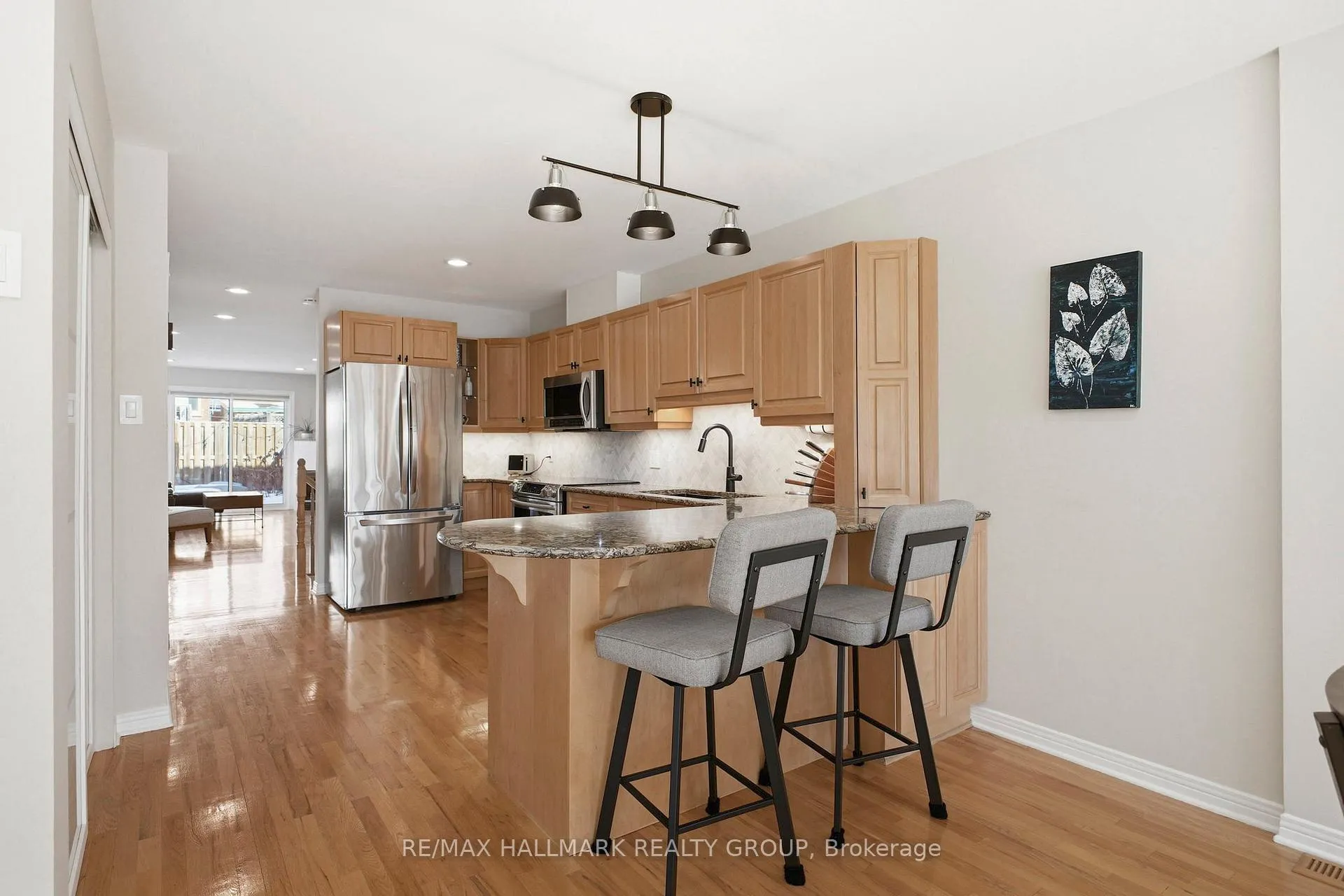 Photo 7 of 303B James Street, Ottawa, Ottawa Centre — HOMEH