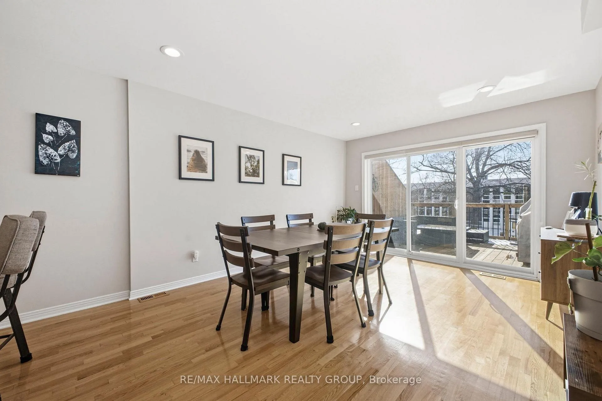 Photo 10 of 303B James Street, Ottawa, Ottawa Centre — HOMEH