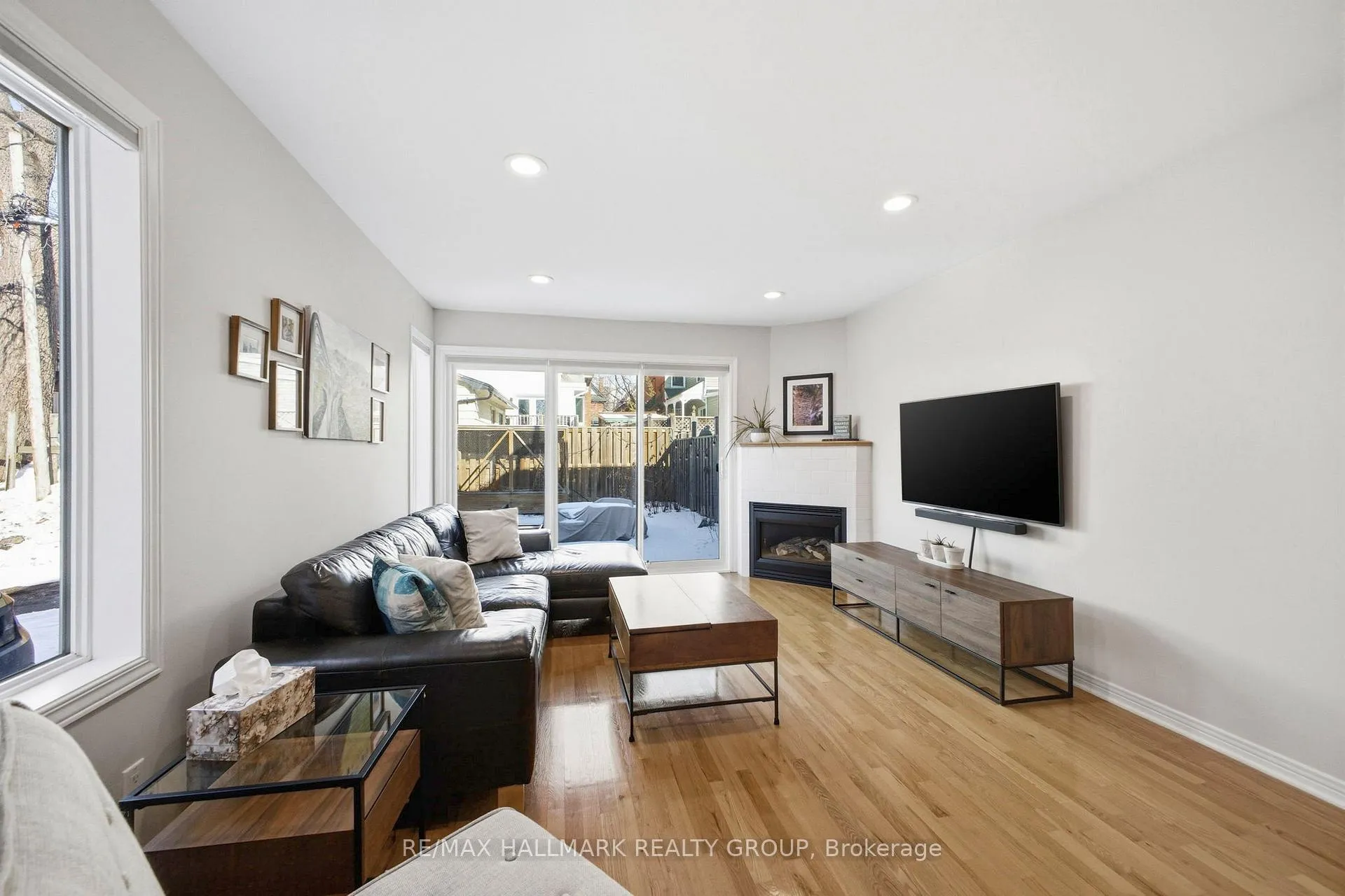 Photo 18 of 303B James Street, Ottawa, Ottawa Centre — HOMEH