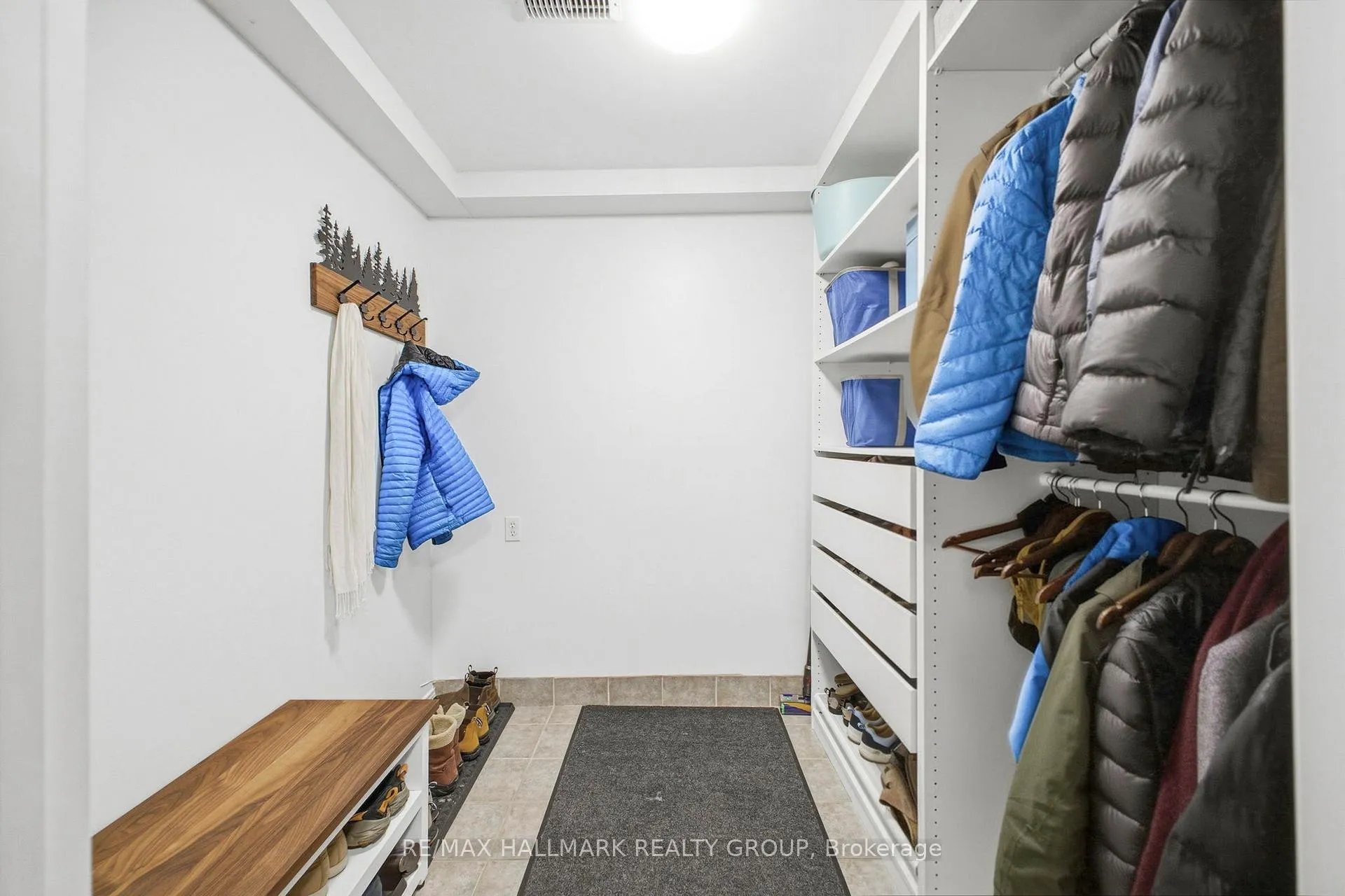 Photo 33 of 303B James Street, Ottawa, Ottawa Centre — HOMEH