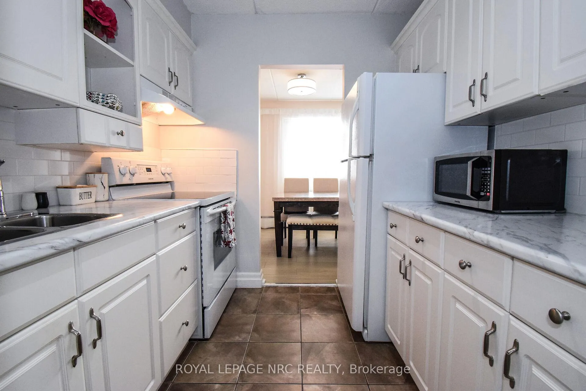 Photo 15 of Unit 320, 198 Scott Street, St. Catharines, Fairview — HOMEH