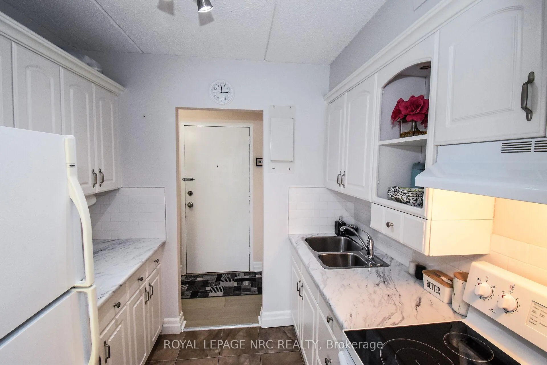 Photo 17 of Unit 320, 198 Scott Street, St. Catharines, Fairview — HOMEH