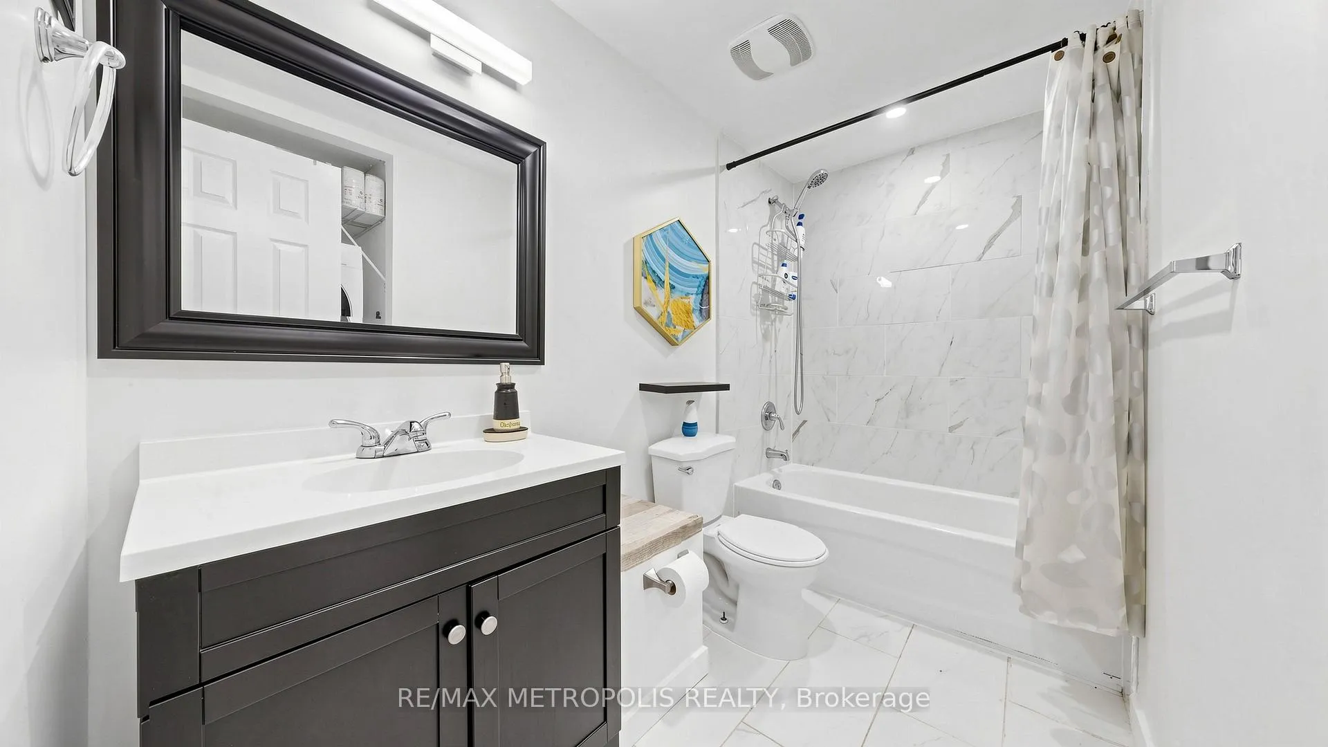 Photo 22 of 334 Killarney Court, Oshawa, Lakeview — HOMEH