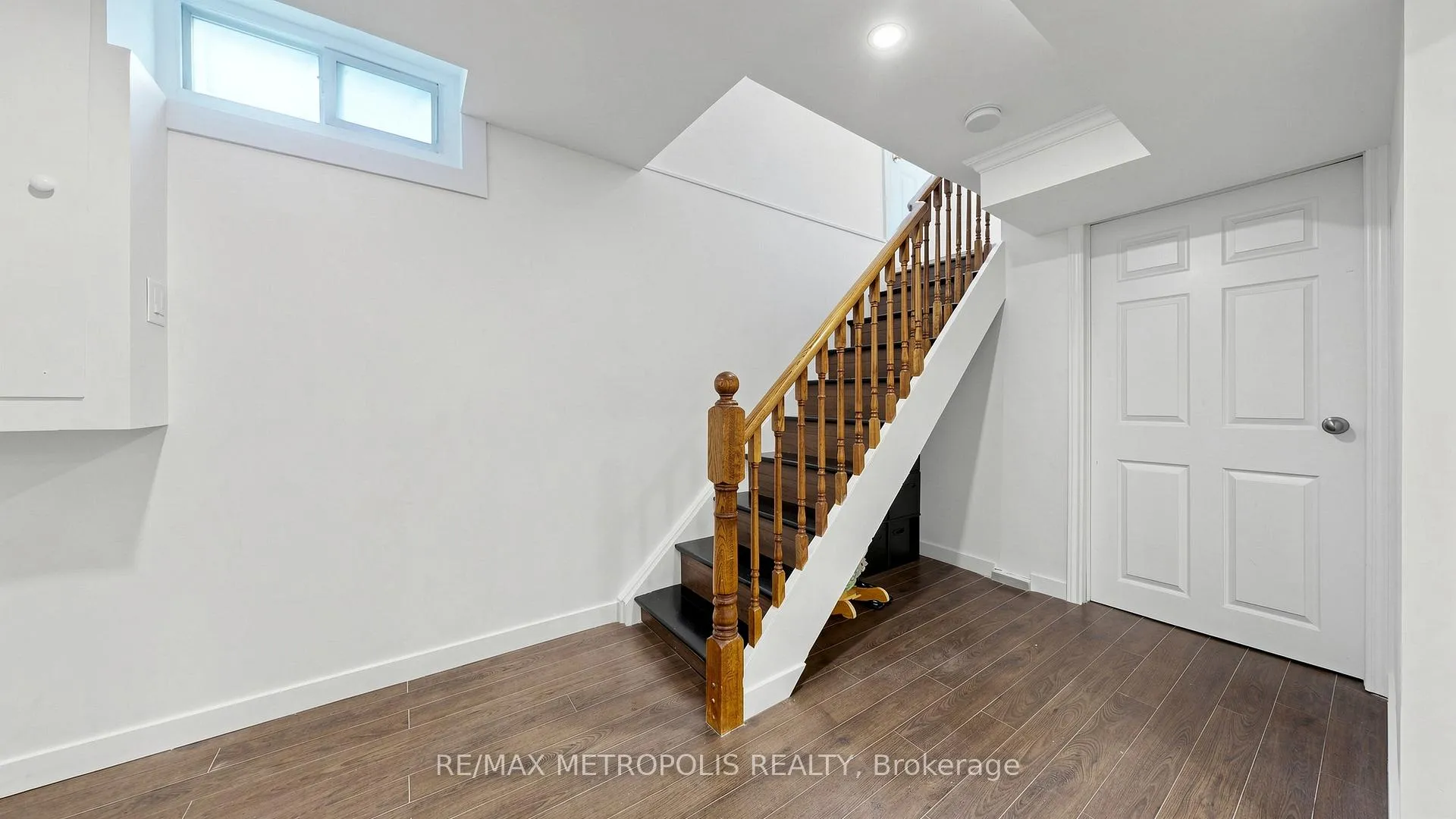 Photo 24 of 334 Killarney Court, Oshawa, Lakeview — HOMEH