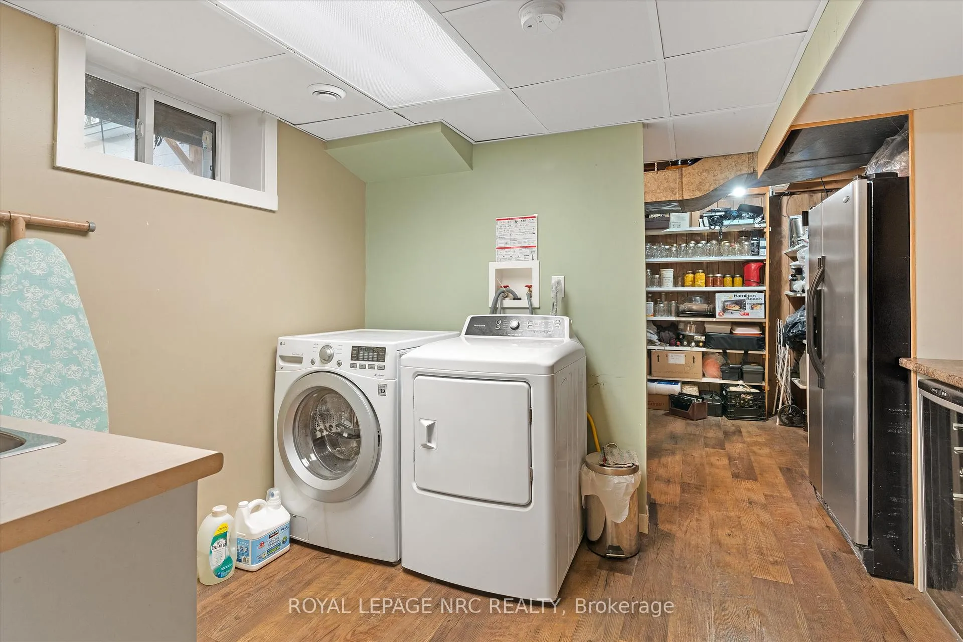 Photo 25 of 10 Wakelin Terrace, St. Catharines, Carlton/Bunting — HOMEH