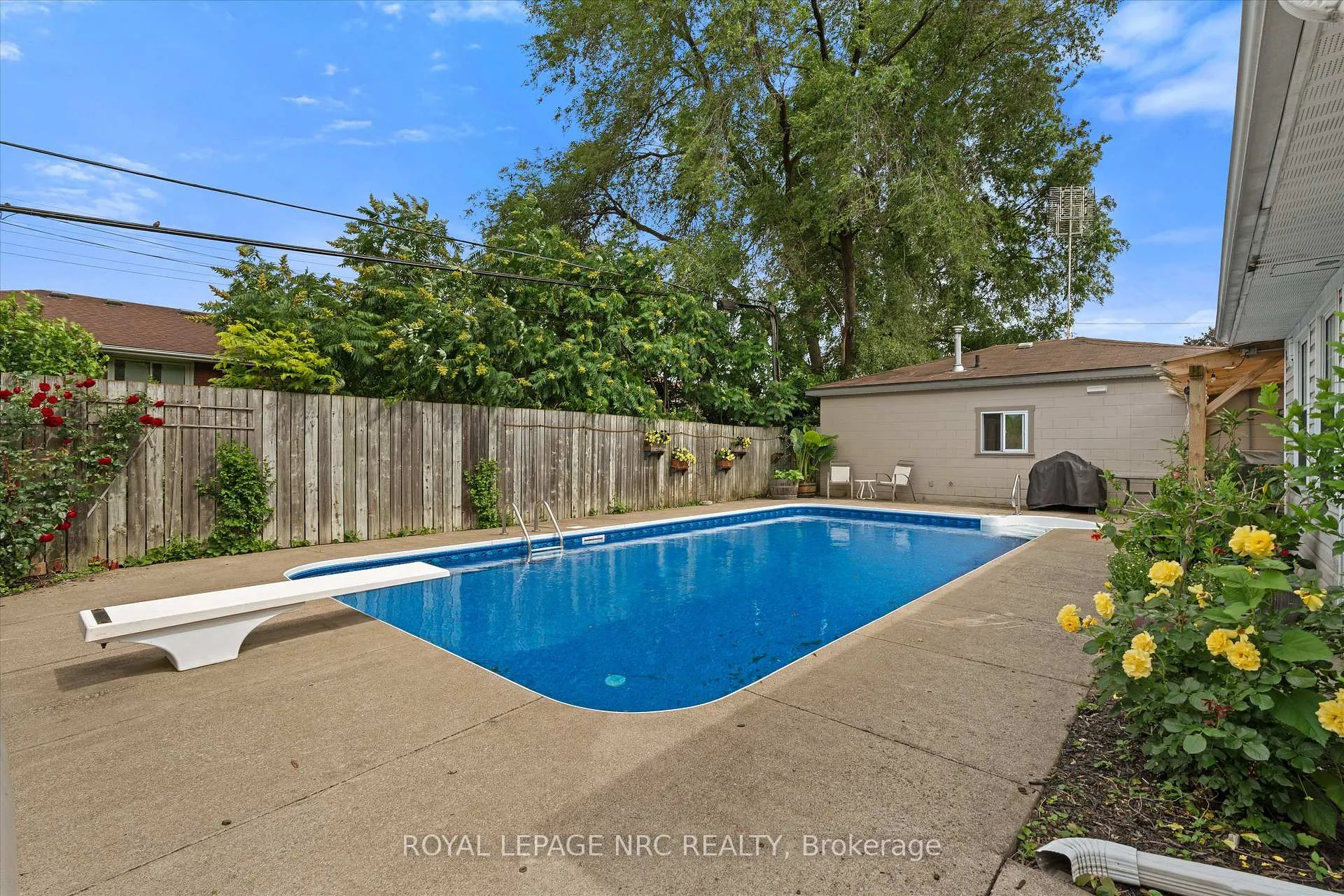 Photo 28 of 10 Wakelin Terrace, St. Catharines, Carlton/Bunting — HOMEH