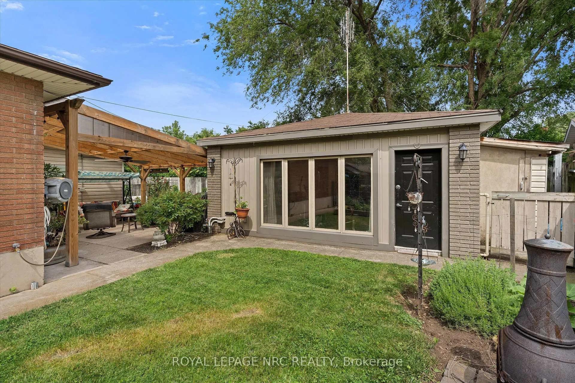 Photo 31 of 10 Wakelin Terrace, St. Catharines, Carlton/Bunting — HOMEH
