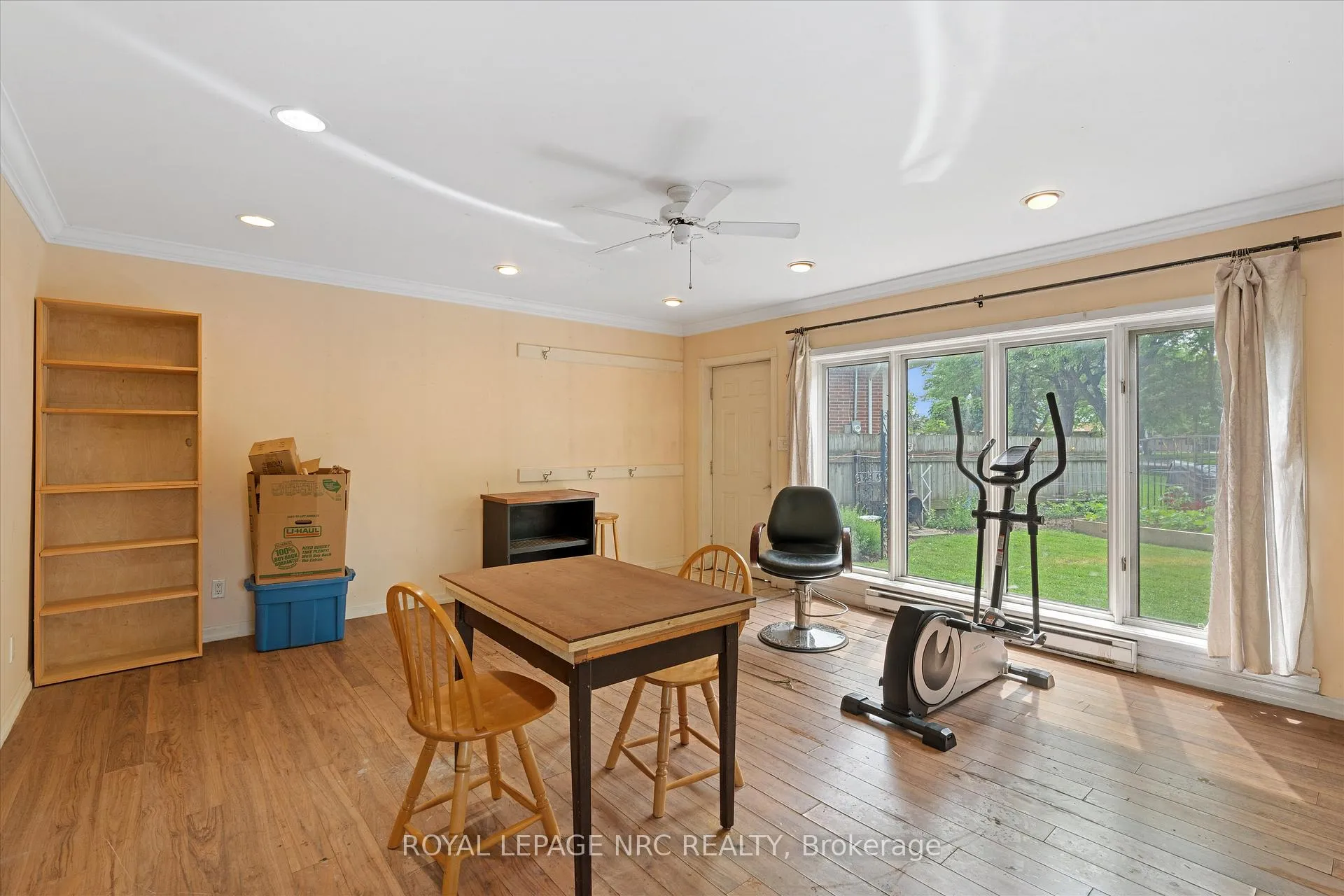Photo 33 of 10 Wakelin Terrace, St. Catharines, Carlton/Bunting — HOMEH